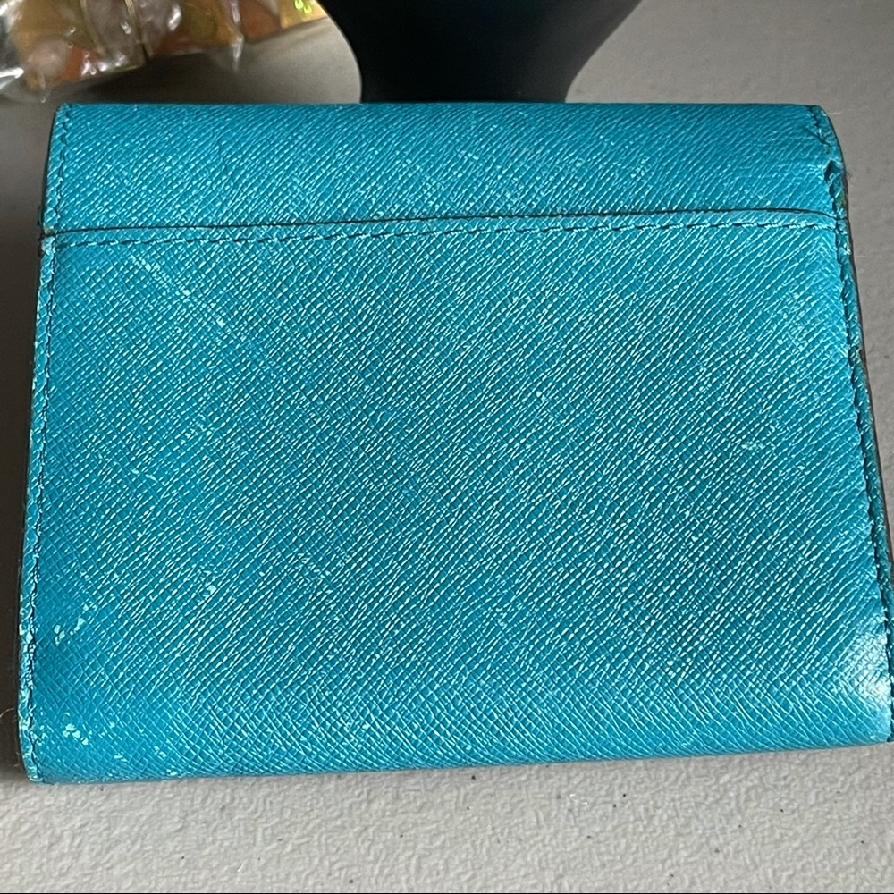 Michael Kors Tri-Fold Wallet Blue - Picture 4 of 16